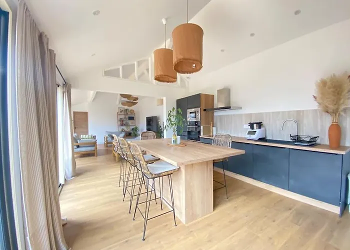 Genets - 3 Parentales Avec Terrasse Et Piscine - Proche *